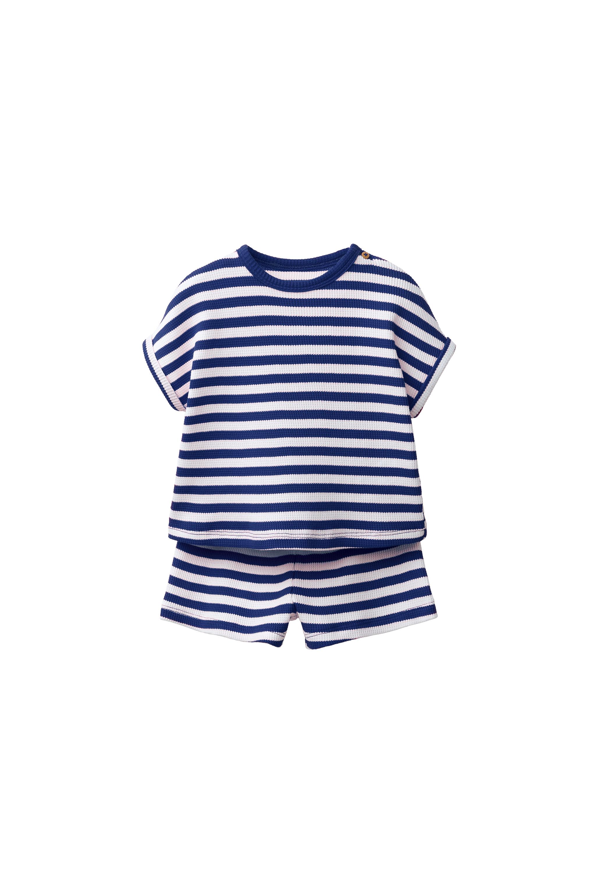 STRIPED WAFFLE KNIT SHIRT AND BERMUDA SET